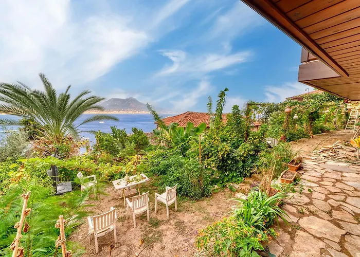 Two Seas * Αλάνια